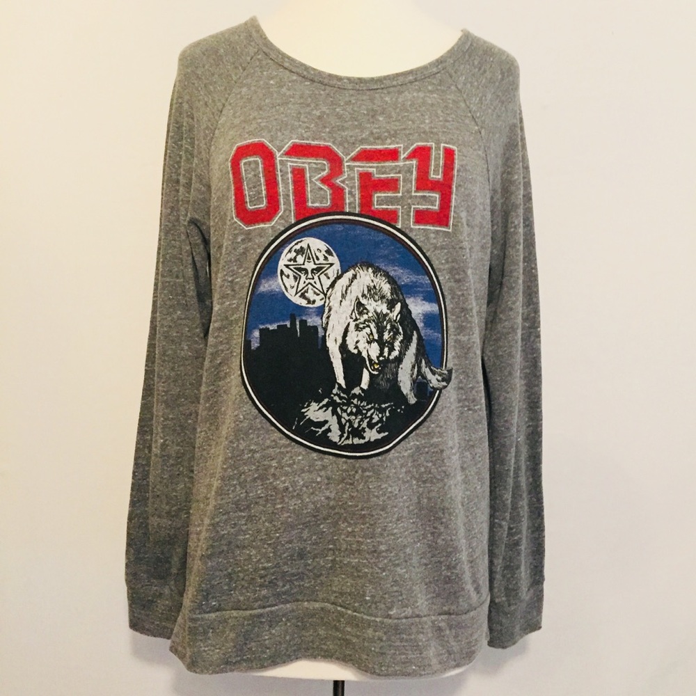 Obey Gray Moon and Wolf Sweatshirt Size MED